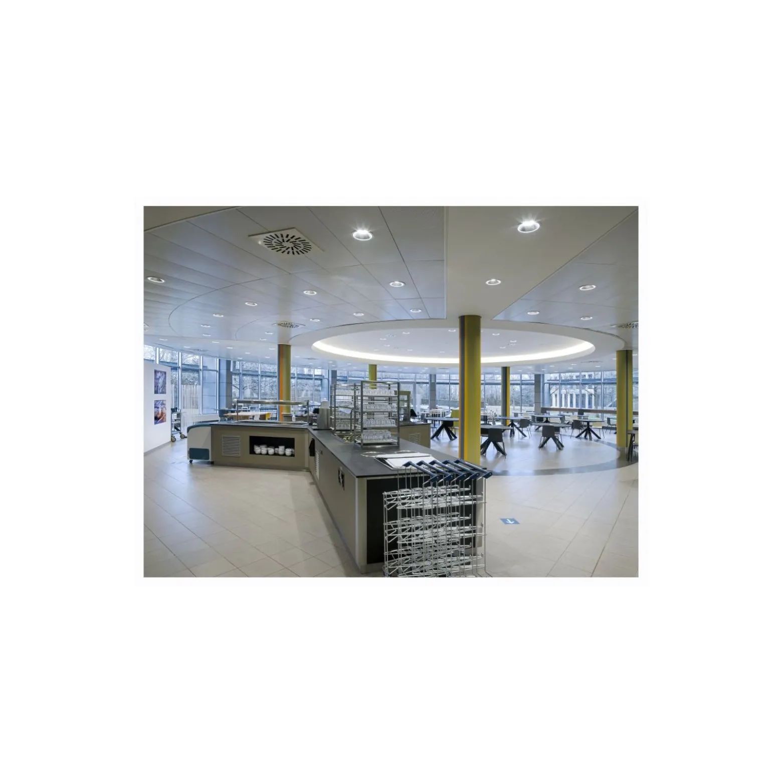 Sylvania LED Downlight Insaver Slim 175 Aluminium Vit 13W 1650lm 70D - 830 Varm Vit | Utskärning 175mm - IP44 - Dimbar